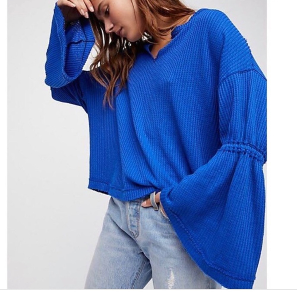 NWOT Free people- we the free blue dahlia top